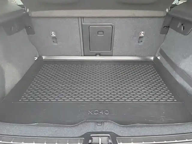 Volvo Xc40 d3 adblue 150 ch geartronic 8 — photo 8