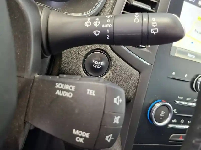 Renault Megane mégane iv estate tce 140 fap — photo 40
