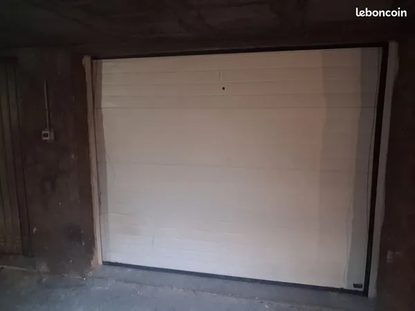 Garage à vendre