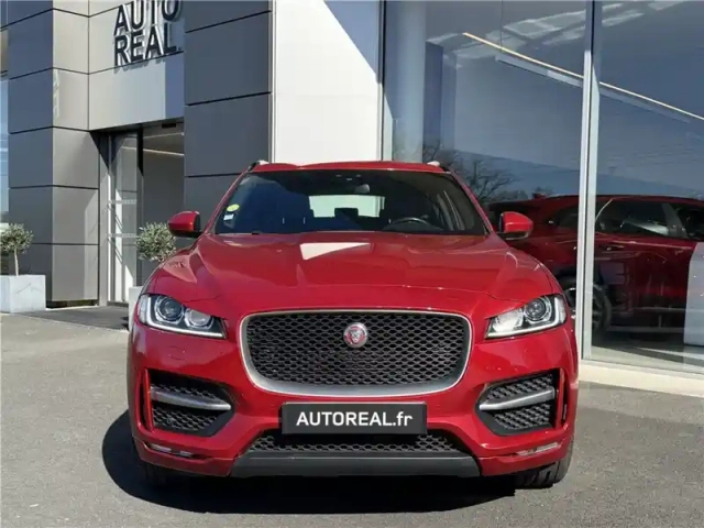Jaguar F-Pace v6 3.0 d - 300 ch awd bva8 — photo 5