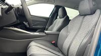 Peugeot 408 PHEV 225ch Allure Pack e-EAT8 — photo 9