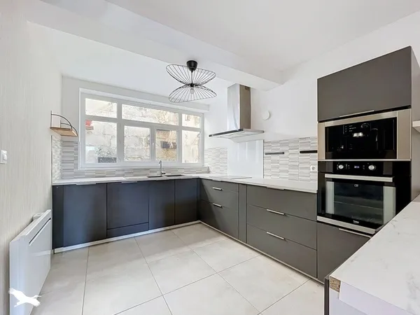 Maison 5 pièces 136 m²