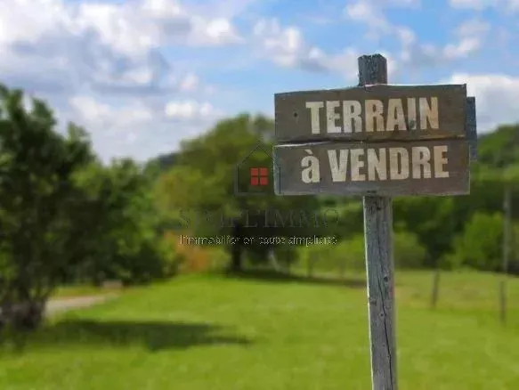 Terrain de 1100m² non viabilisé
