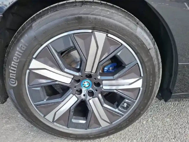 Bmw Ix xdrive50 523ch — photo 104