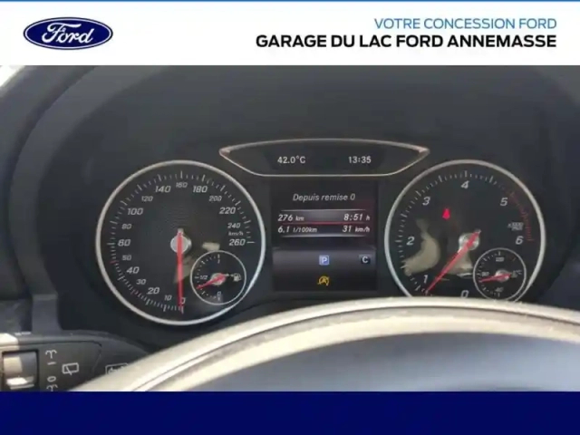 Mercedes Gla 180 d intuition — photo 10