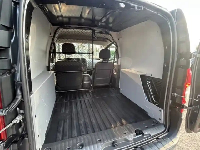 Mercedes Citan 109 cdi fourgon compact — photo 17