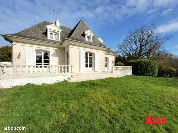 Maison 6 pièces 182 m²