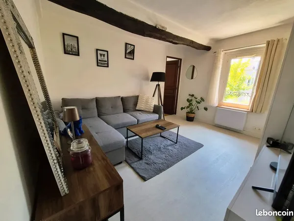 Franconville - Appartement type F2 proche gare et commodités