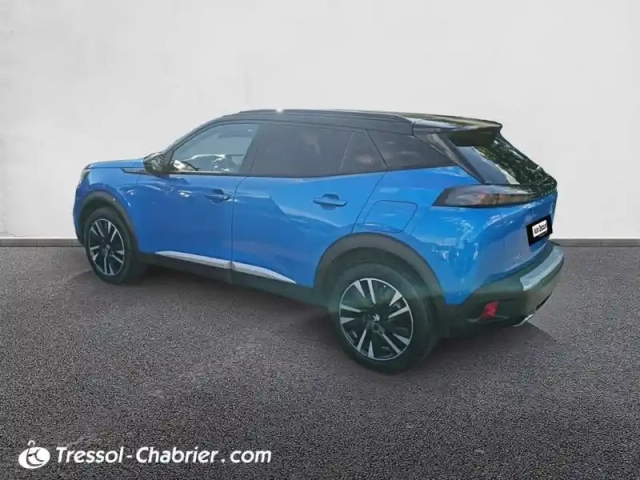 Peugeot 2008 puretech 155 s&amp;s eat8 gt — photo 19