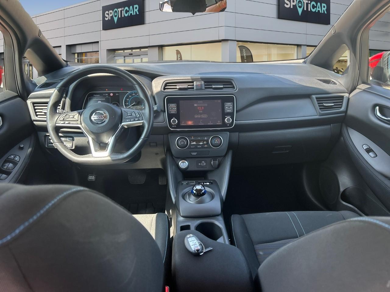 Nissan Leaf 150ch 40kwh acenta 21.5 — photo 8