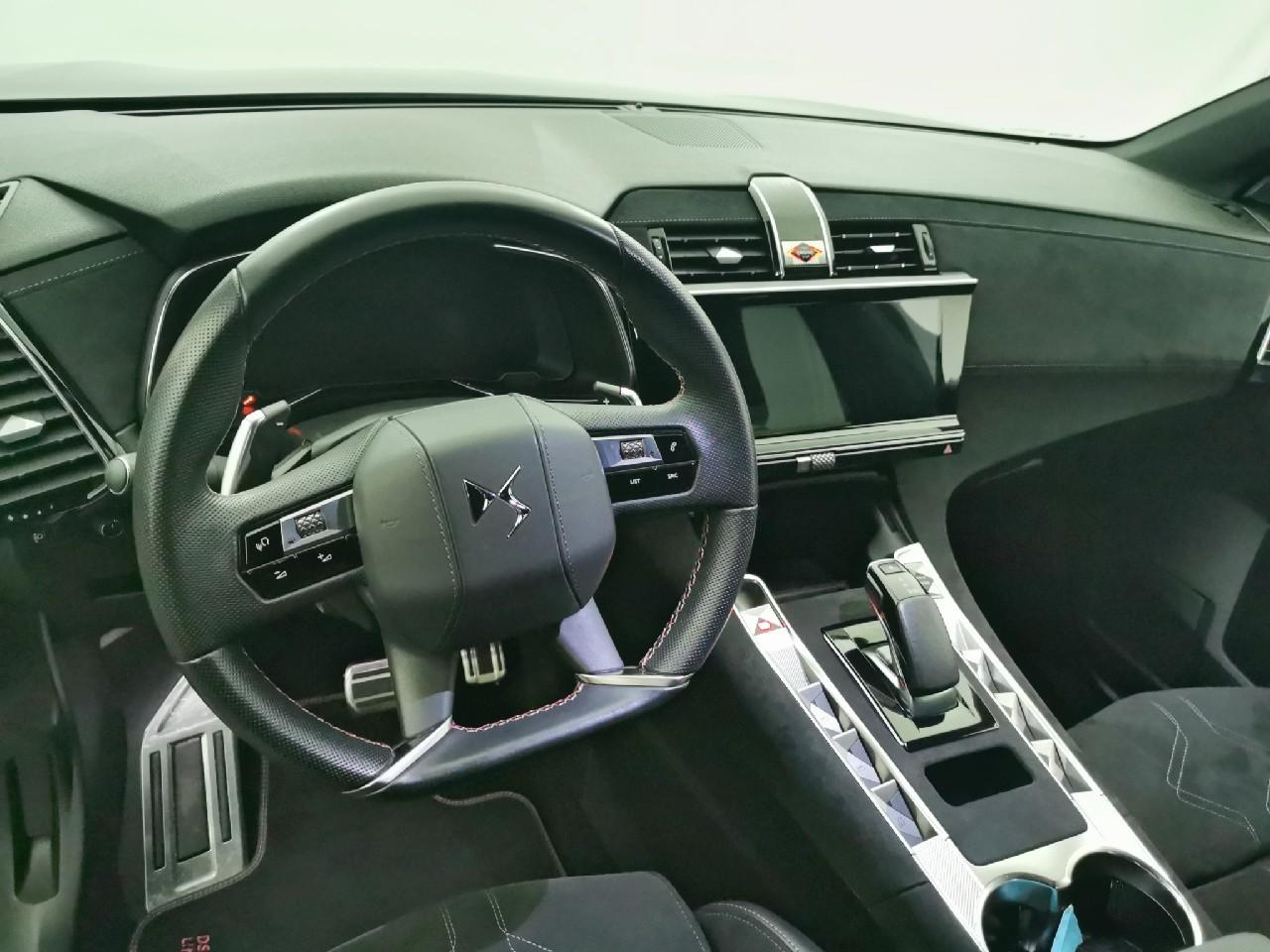 Ds Ds 7 crossback hybride rechargeable e-tense 300 eat8 4x4 performa — photo 9