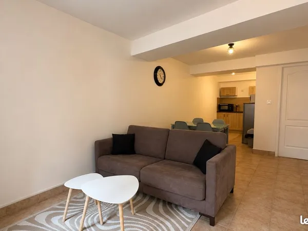 Appartement en rez-de-chaussée - Tout compris