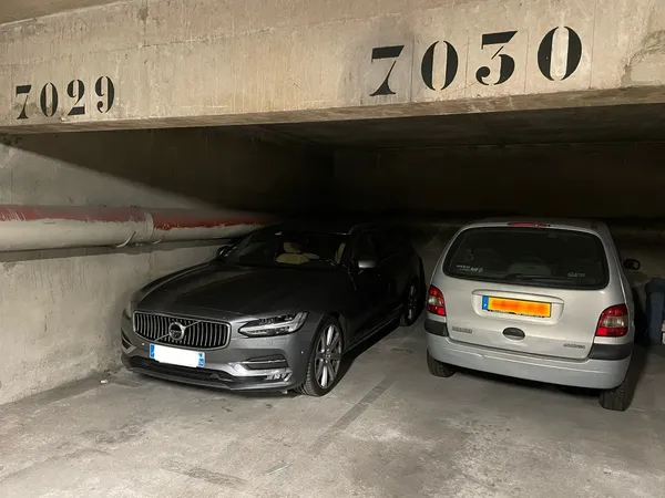 Loue parking 14m² Oberkampf / Ménilmontant