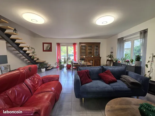 Maison 5 pièces 160 m²