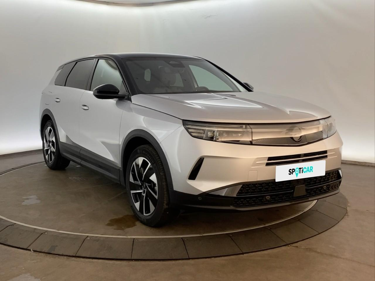 Opel Grandland 1.2 turbo hybrid 145 ch e-dct6 gs — photo 3