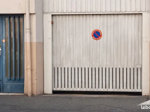 Location garage/box sécurisé centre-ville Angers