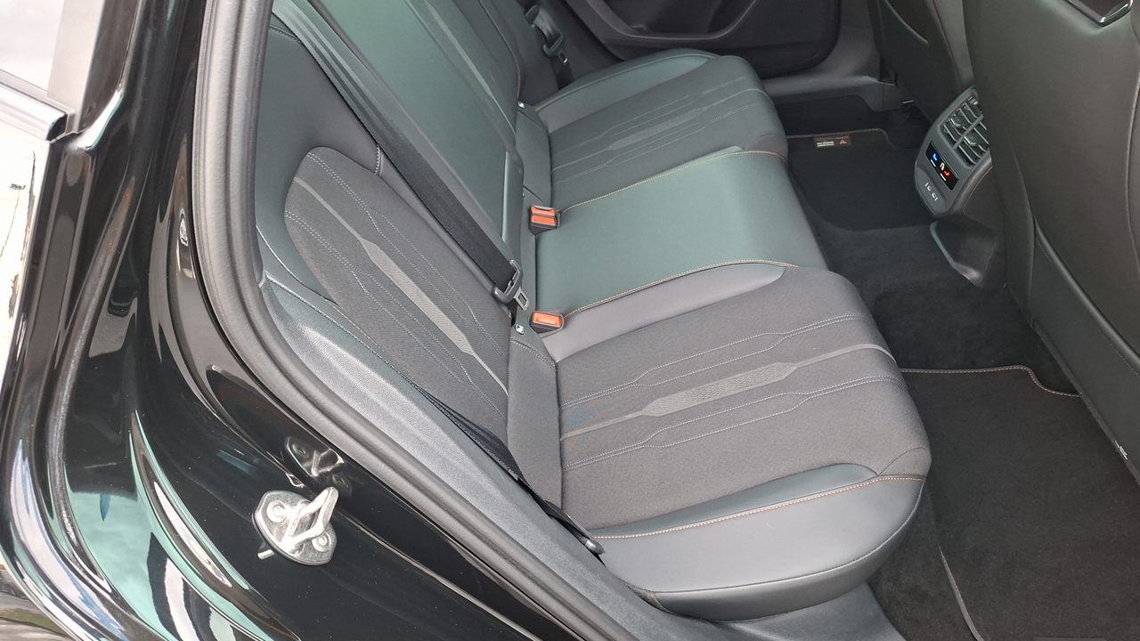 Cupra Leon 2.0 TSI 300 ch DSG7 — photo 20