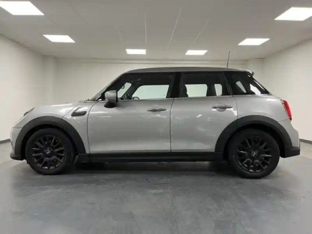 Mini Mini 5 portes cooper 136ch edition premium bva7 — photo 6