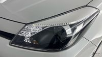 Toyota Yaris HSD 100h Style 5p — photo 17