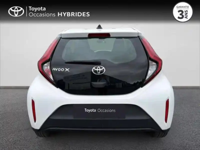 Toyota Aygo X 1.0 vvt-i 72ch dynamic — photo 9