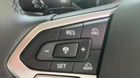 Volkswagen Multivan 1.5 eHybrid 245ch Life Court DSG6 — photo 12