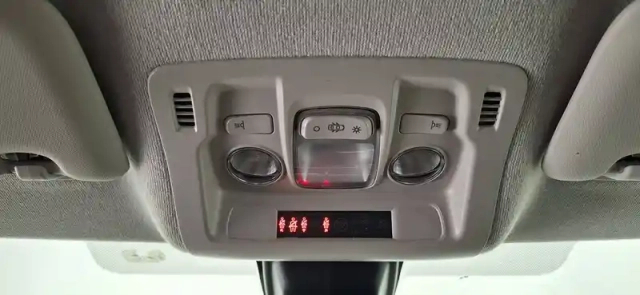 Citroën C3 bluehdi 100 s&amp;s bvm6 — photo 24