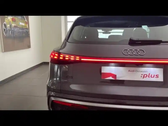 Audi Q5 2.0 e-hybrid 299ch s line quattro s tronic 7 — photo 8