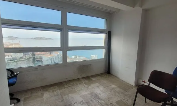 Bureaux 14 m²