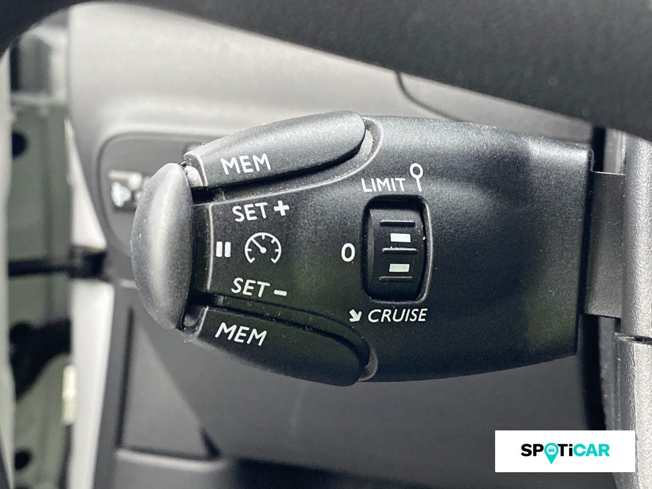 Citroën C3 1.2 puretech 83ch s&s shine — photo 18