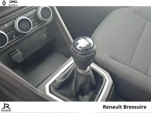Dacia Sandero 1.0 tce 90ch journey — photo 6