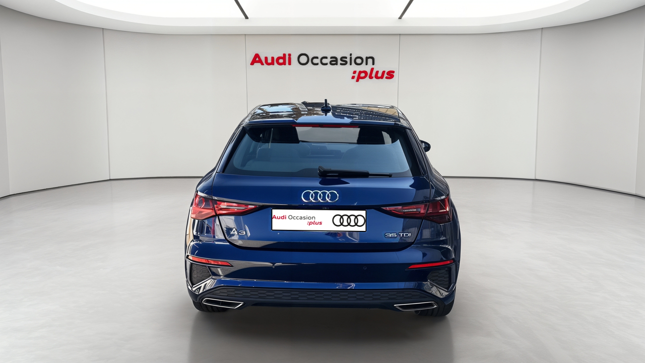 Audi A3 Sportback 35 TDI 150 S tronic 7 — photo 4
