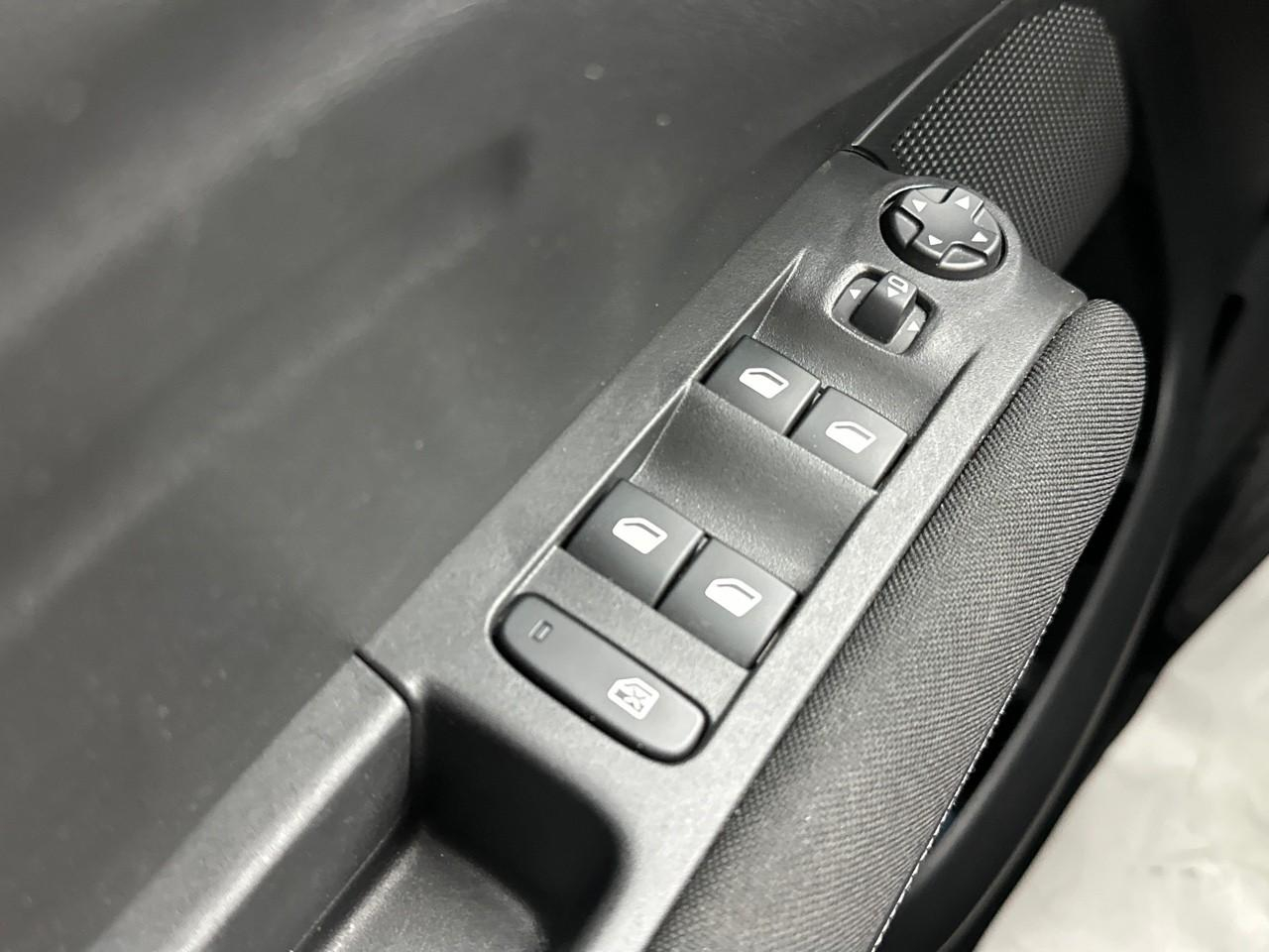 Citroën C3 Aircross puretech 130 s&s eat6 shine — photo 15