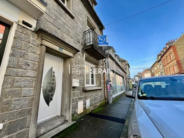 MAISON HYPER CENTRE