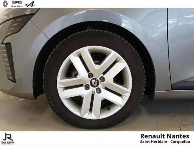 Renault Clio 1.0 tce 90ch evolution — photo 24