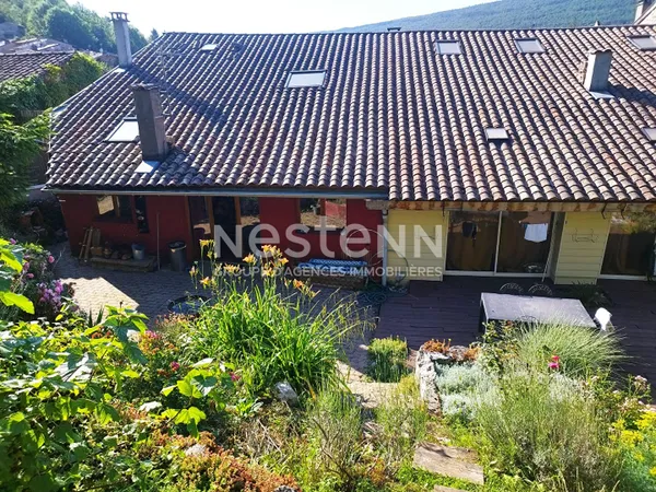 A VENDRE MAGNIFIQUE RENOVATION 248 M² ESPRIT LOFT / JARDIN / GARAGE