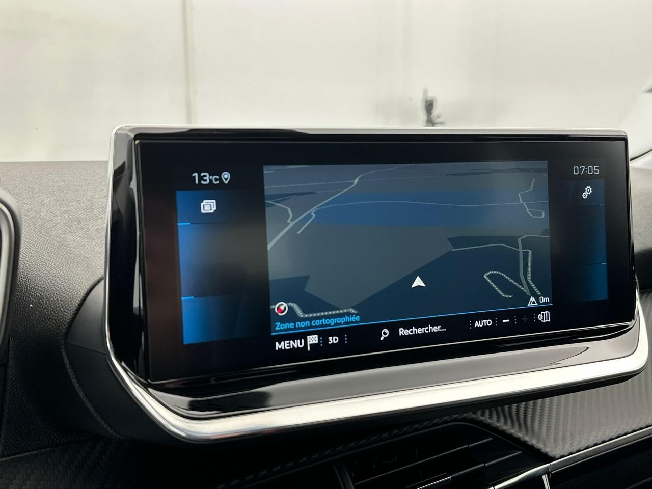 Peugeot 2008 puretech 130 s&s bvm6 roadtrip — photo 10