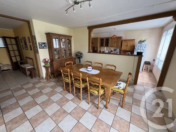 Appartement 4 pièces 94 m²