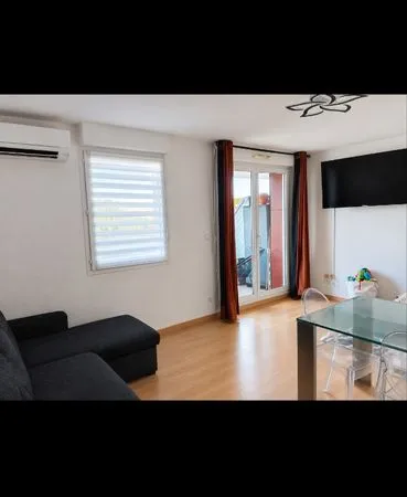 Appartement T3 de 62 m² avec balcon, clim et 2 places de parking- Eaunes