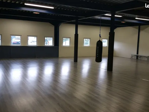 Local commercial