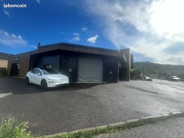 Local commercial 185 m² SAINT PERAY