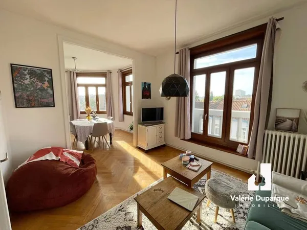 Appartement 2 pièces 63 m²