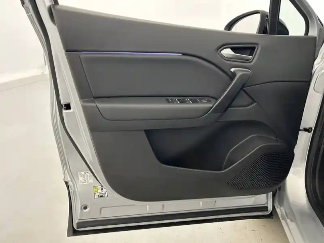 Renault Captur tce 140 edc - 21 — photo 50