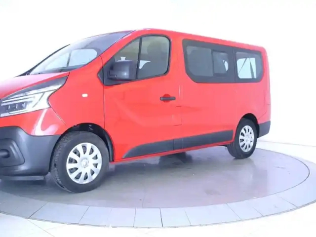 Renault Trafic combi l1 dci 145 energy s&amp;s — photo 1