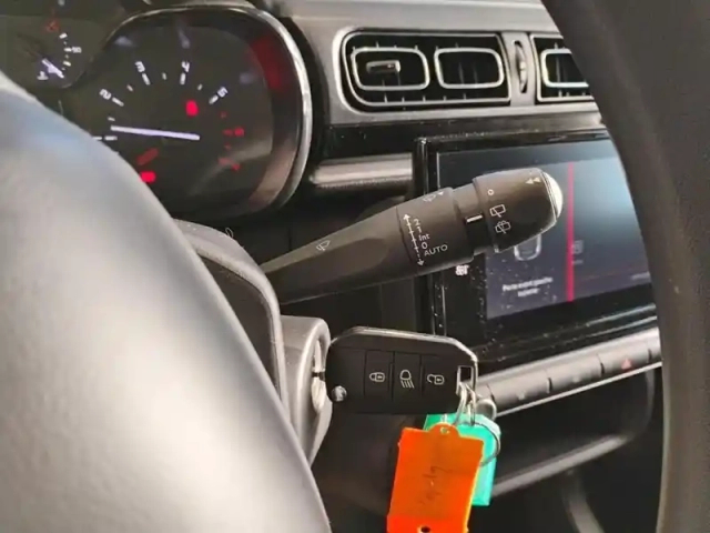 Citroën C3 puretech 83 ch bvm5 max — photo 18
