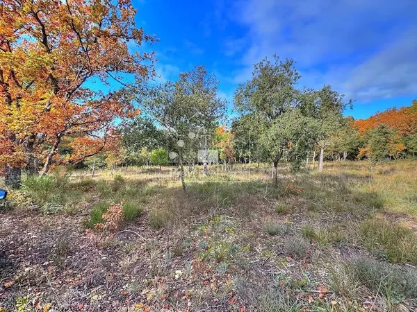 Terrain 2250 m²