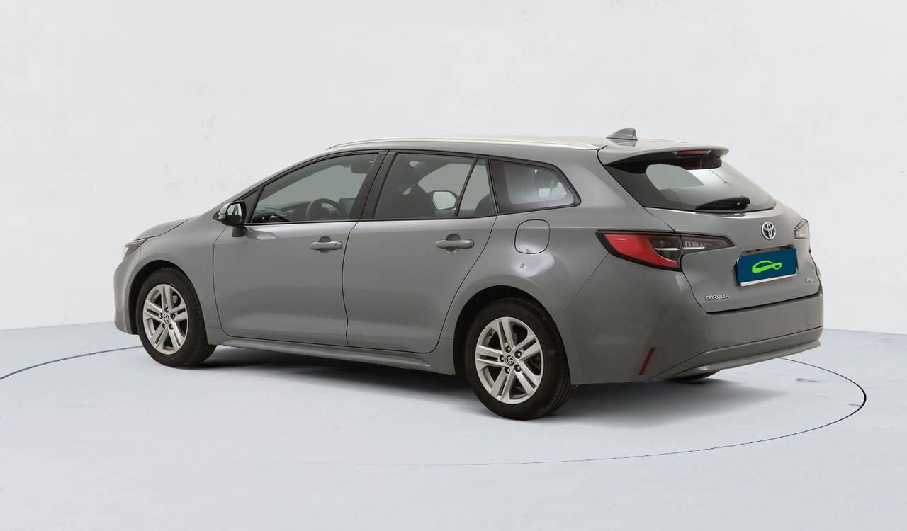 Toyota Corolla Touring Sports — photo 3