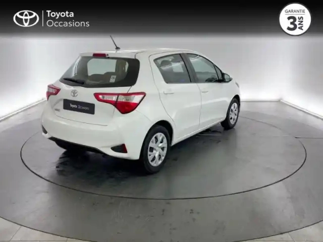 Toyota Yaris 70 vvt-i france connect 5p my19 — photo 7