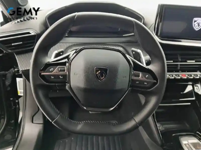 Peugeot 2008 hybrid 145 e-dcs6 — photo 35