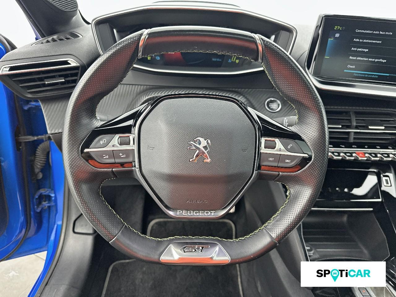 Peugeot 208 e-208 136ch gt — photo 12
