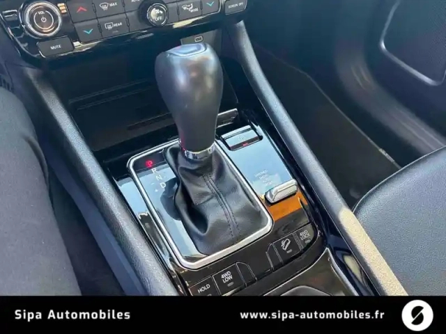 Jeep Compass 1.3 phev t4 190 ch 4xe eawd — photo 18